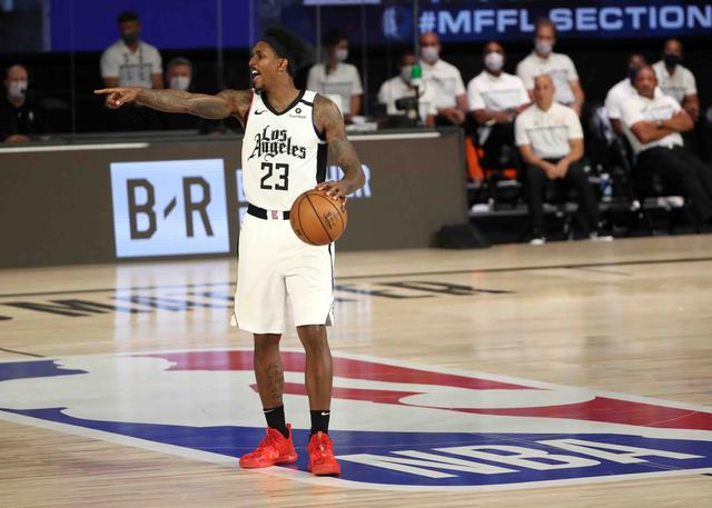 点从赛场延 点从赛场延