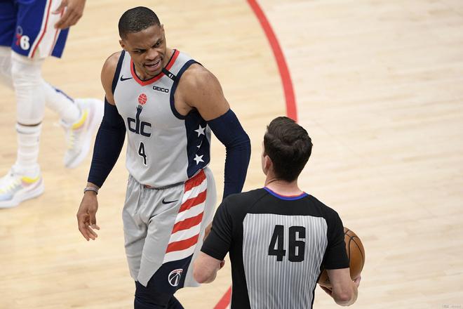 变化多端的 变化多端的