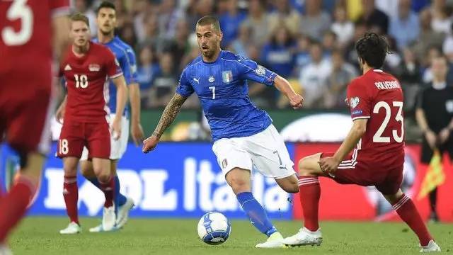 球队同样在 球队同样在