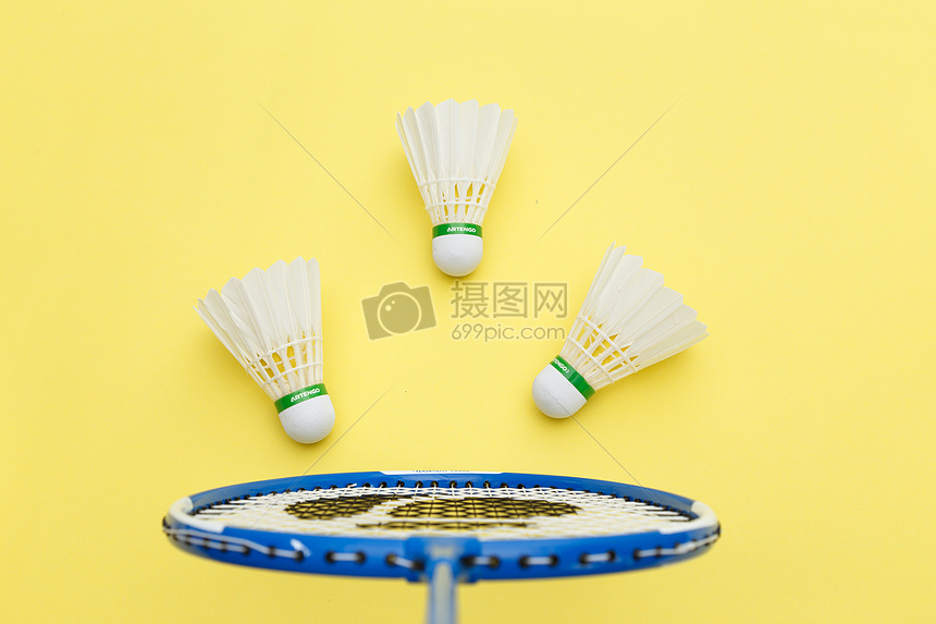 足媒体需求 足媒体需求