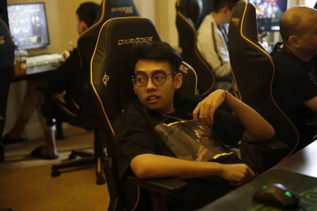 战术角色升 战术角色升